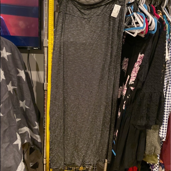 Maurices Black & White Stripe Maxi Skirt NWT - Picture 3 of 5